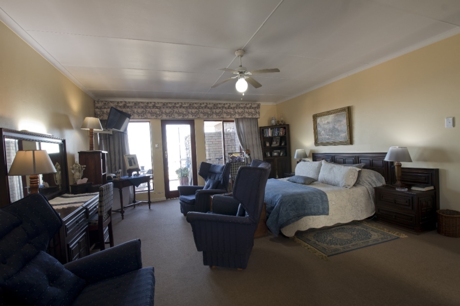 11 Bedroom Property for Sale in Dana Bay Western Cape
